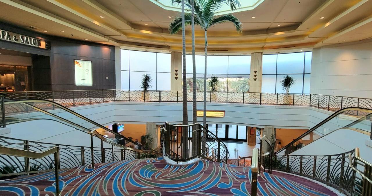 Awesome The Signature Mgm Condo With Strip View. No Resort Fee! Las Vegas Luaran gambar