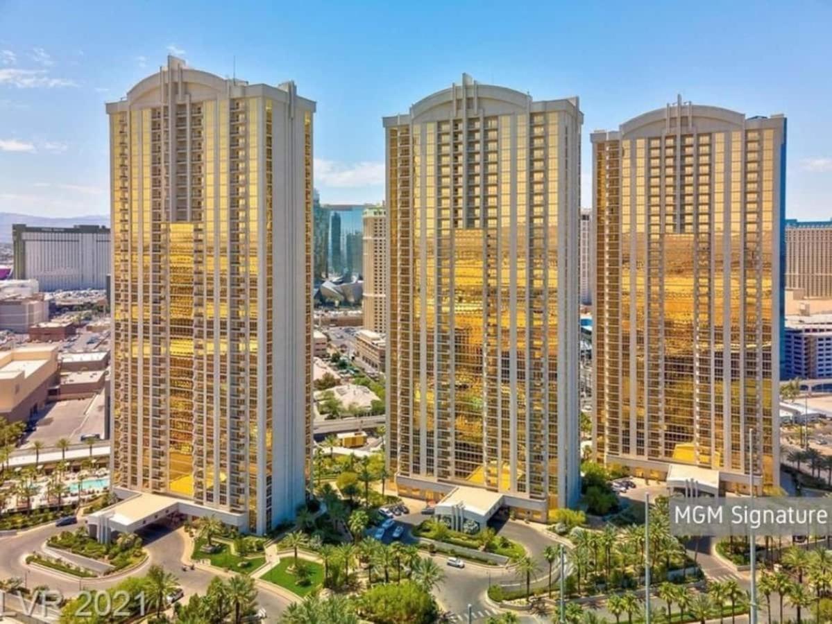 Awesome The Signature Mgm Condo With Strip View. No Resort Fee! Las Vegas Luaran gambar