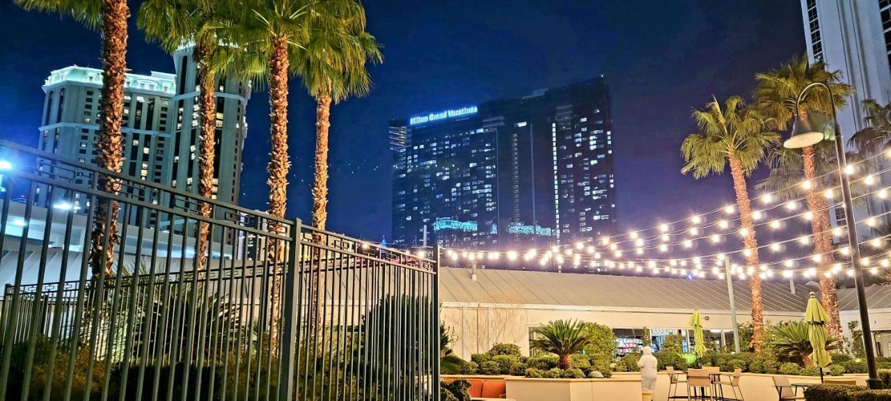 Awesome The Signature Mgm Condo With Strip View. No Resort Fee! Las Vegas Luaran gambar