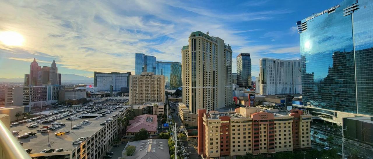 Awesome The Signature Mgm Condo With Strip View. No Resort Fee! Las Vegas Luaran gambar